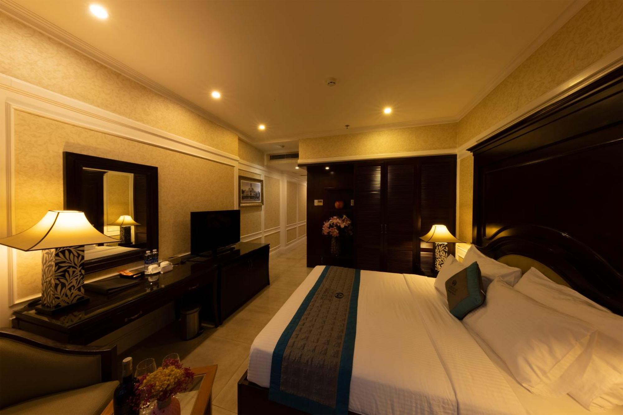 Anpha Boutique Hotel โฮจิมินห์ซิตี้ ภายนอก รูปภาพ