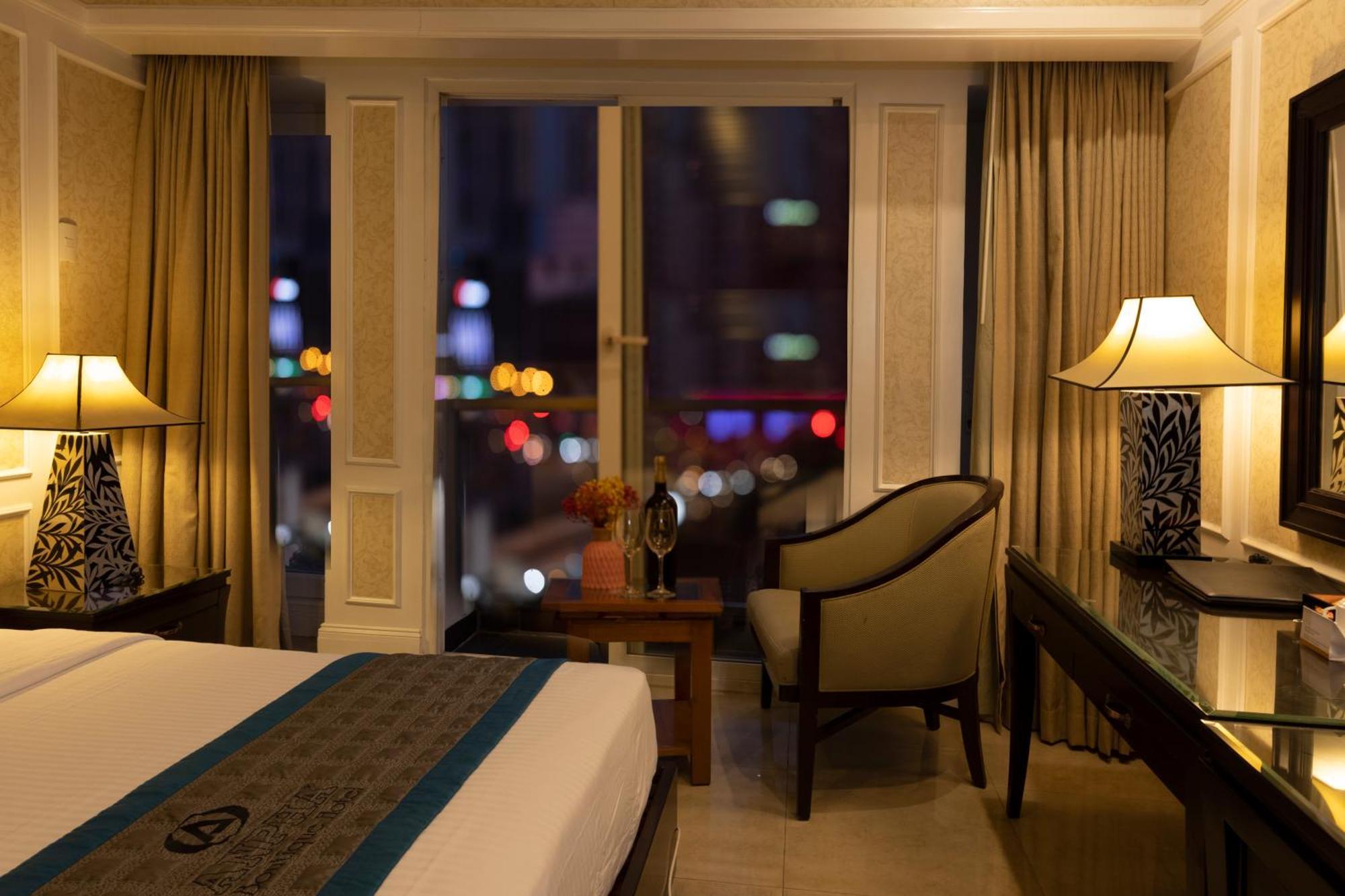Anpha Boutique Hotel โฮจิมินห์ซิตี้ ภายนอก รูปภาพ