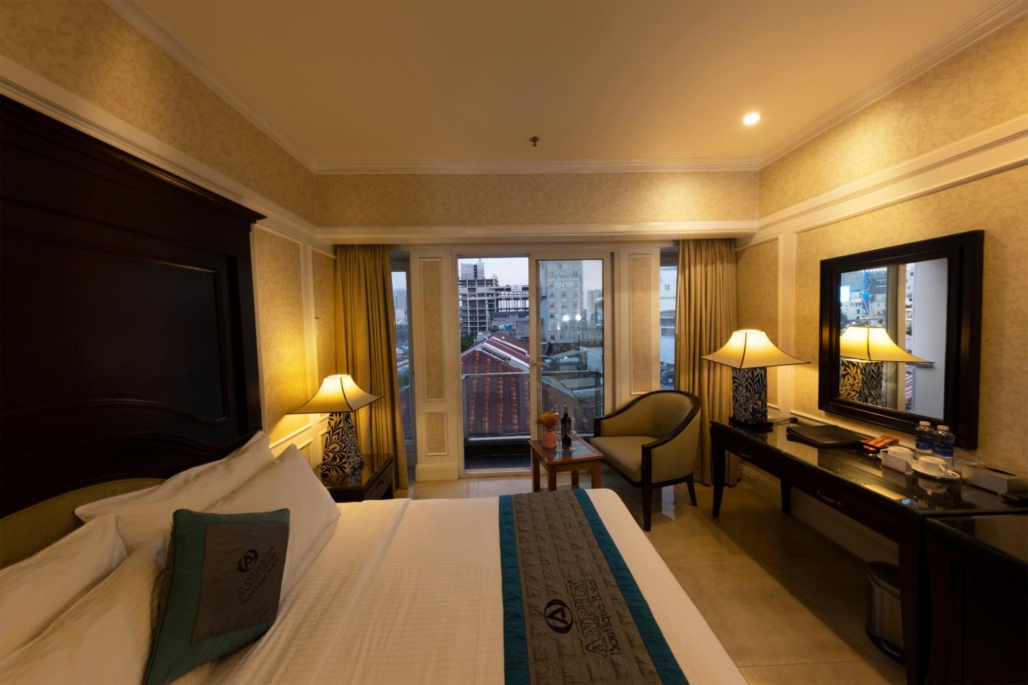 Anpha Boutique Hotel โฮจิมินห์ซิตี้ ภายนอก รูปภาพ