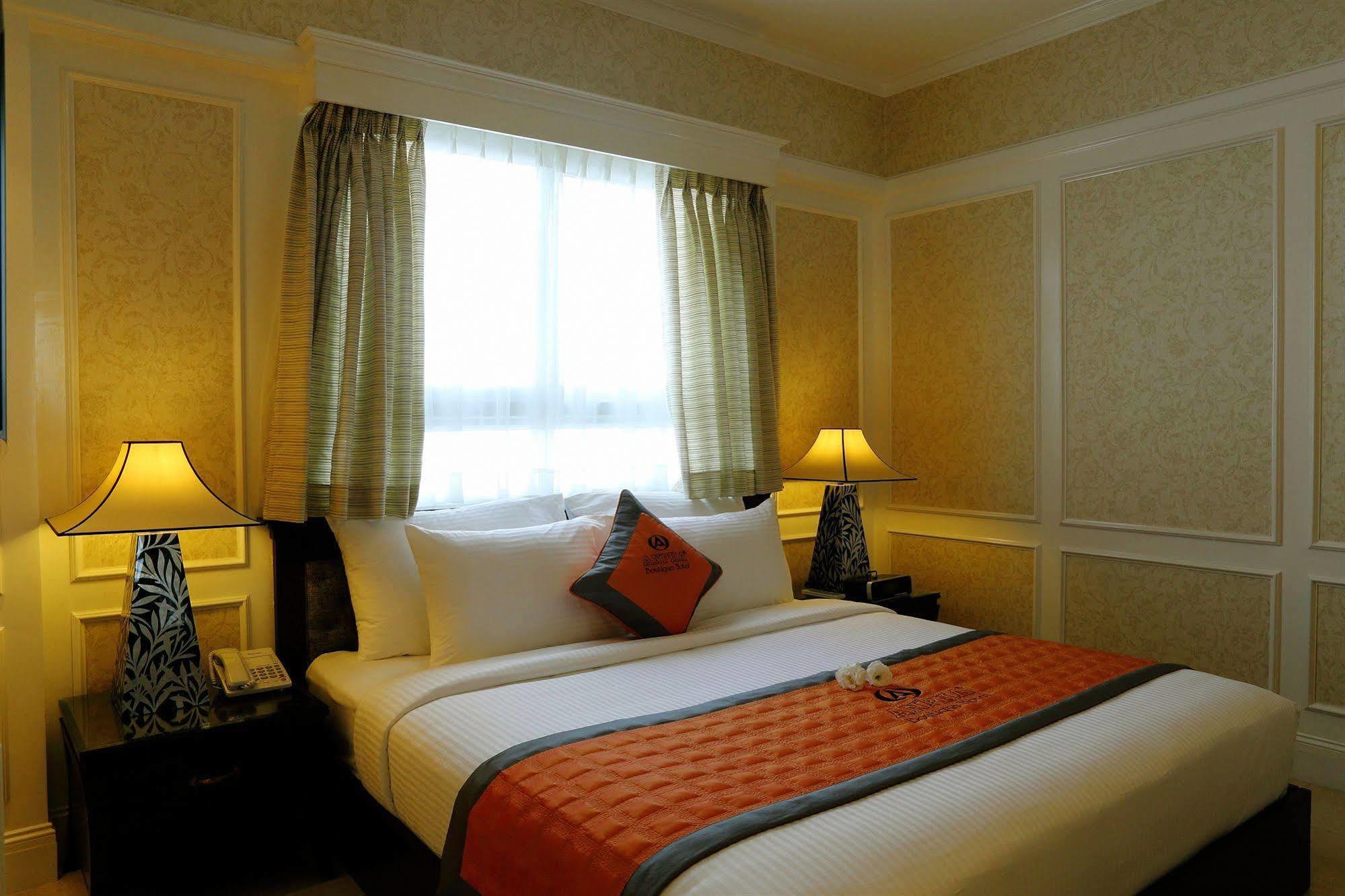 Anpha Boutique Hotel โฮจิมินห์ซิตี้ ภายนอก รูปภาพ